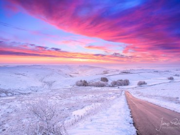 Axe Edge Sunrise And Snow Peak District