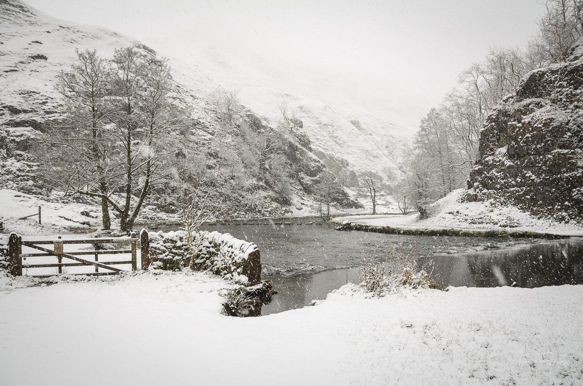Dovedale Stepping Stones