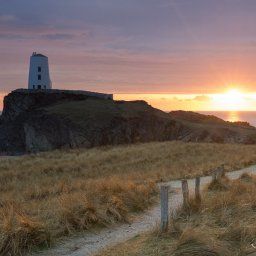 I was lucky with the weather for this sequence of shots, As I waited for the sun to set on Llanddwyn Island, Anglesey the sun cast some fabulous light onto the dry grasses in front of me, and the sky turned a stunning purple and red.